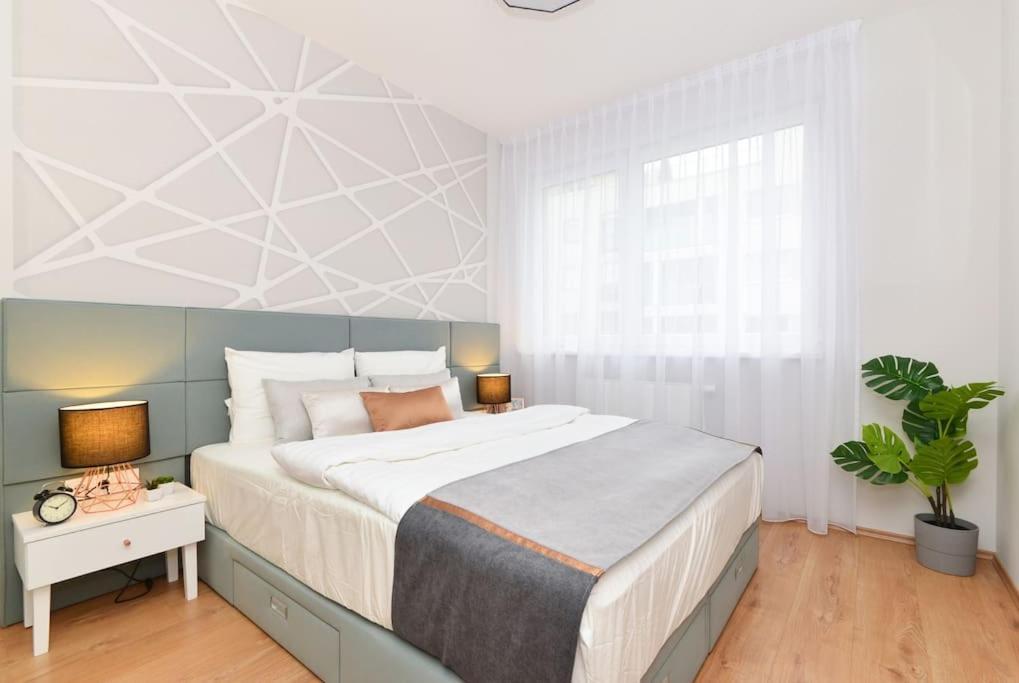 Laurel Bay Apartment Budapest Eksteriør billede