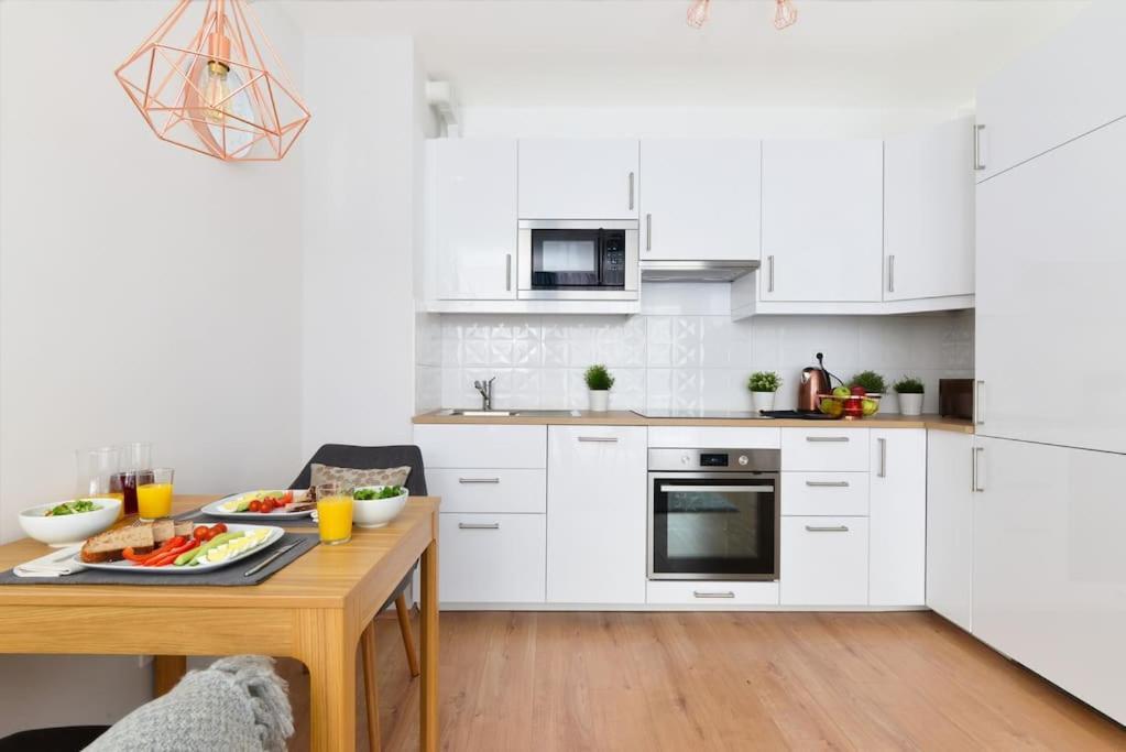 Laurel Bay Apartment Budapest Eksteriør billede